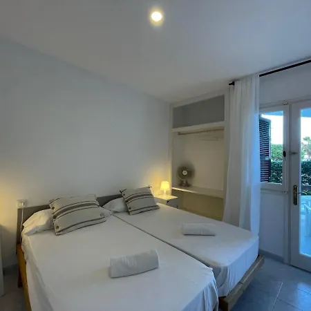 Apartamentos Mar A Mar Cala en Forcat Exterior photo